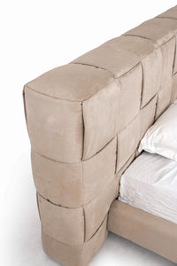 Queen Modrest McKamey - Modern Beige Fabric Bed