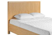 Load image into Gallery viewer, Modrest Winters - Modern Natural Oak Bedroom Set
