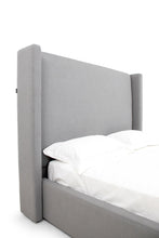 Load image into Gallery viewer, Queen Modrest Byrne - Modern Grey Fabric Bed

