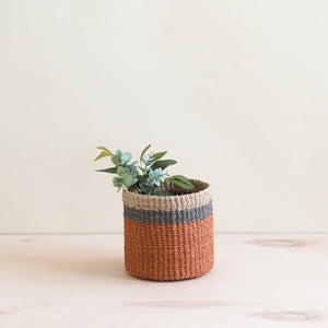 Coral Tabletop Mini Basket