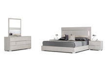 Load image into Gallery viewer, California King Modrest Ethan Italian Modern Grey Bed
