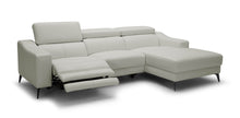 Load image into Gallery viewer, Modrest Rampart - Modern L-Shape RAF White Leather Sectional Sofa with 1 Recliner
