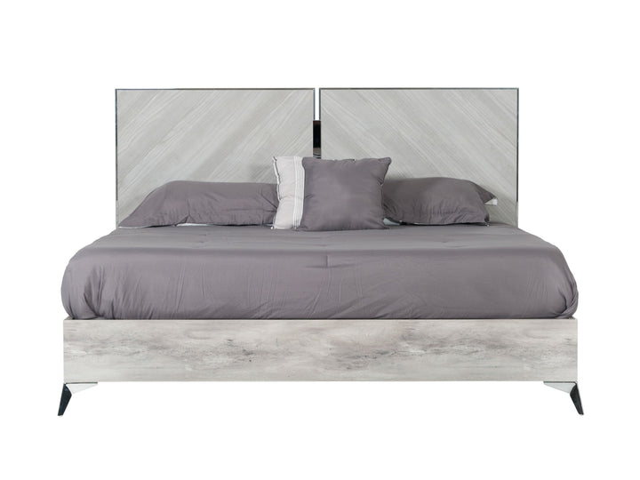 Queen Nova Domus Alexa Italian Modern Grey Bed