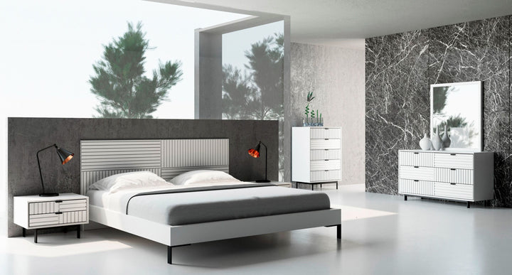 Full Nova Domus Valencia Contemporary White Bedroom Set