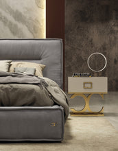 Load image into Gallery viewer, Coronelli Collezioni Hollywood - Eastern King Italian Contemporary Grey Leather Bed

