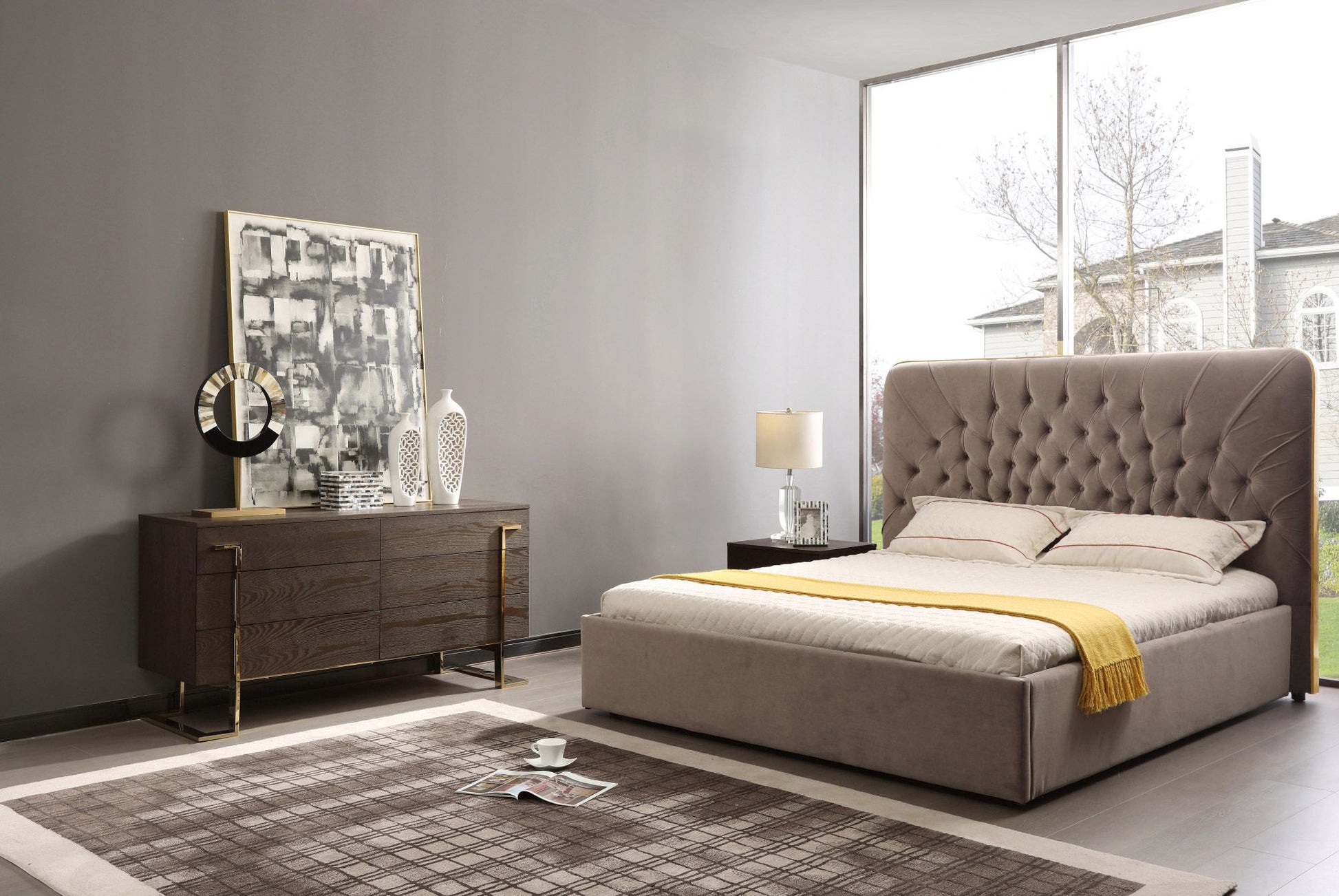 Modrest Moontide - Eastern King Glam Beige Velvet and Brushed Brass Bed