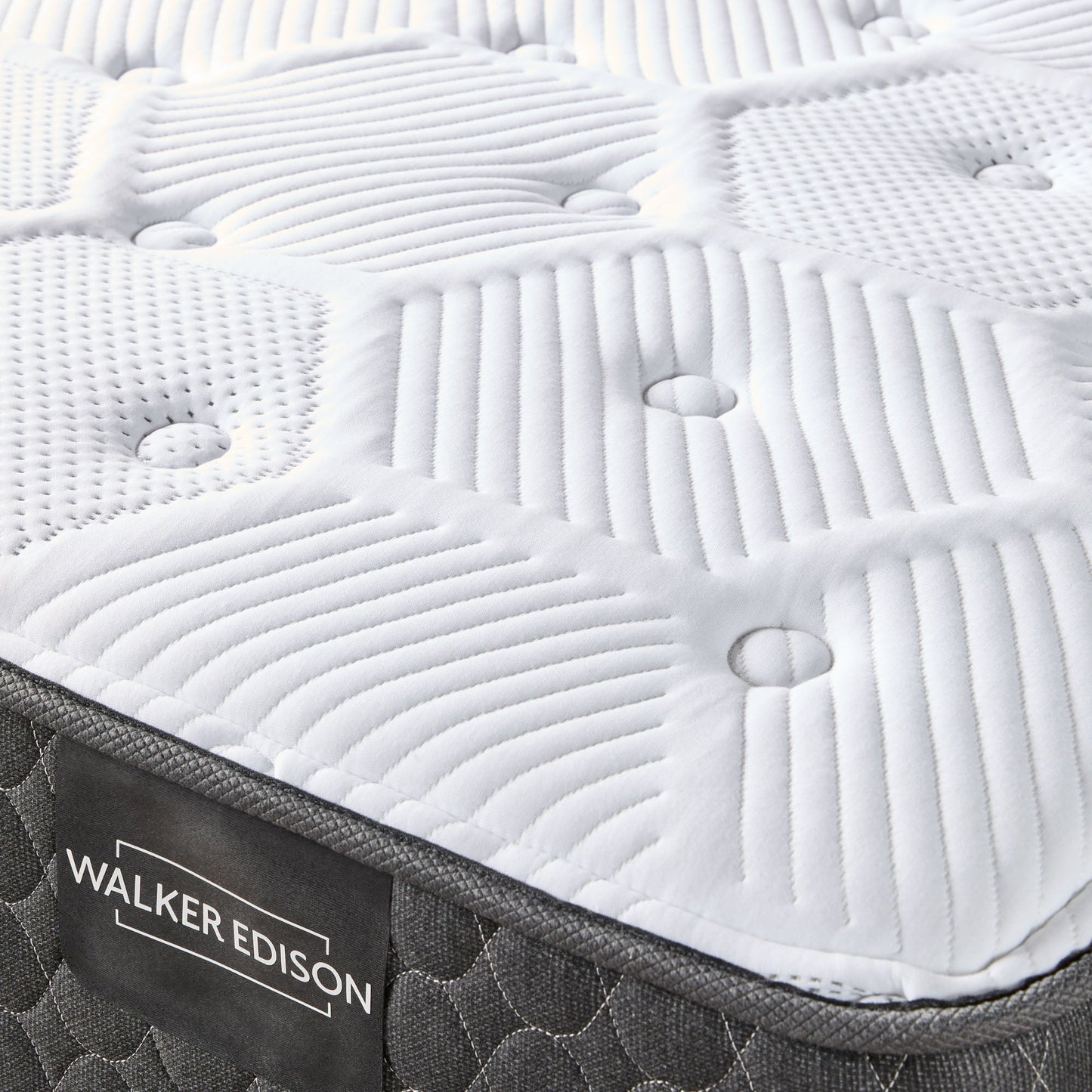 Essential WE Original Plush Mattress