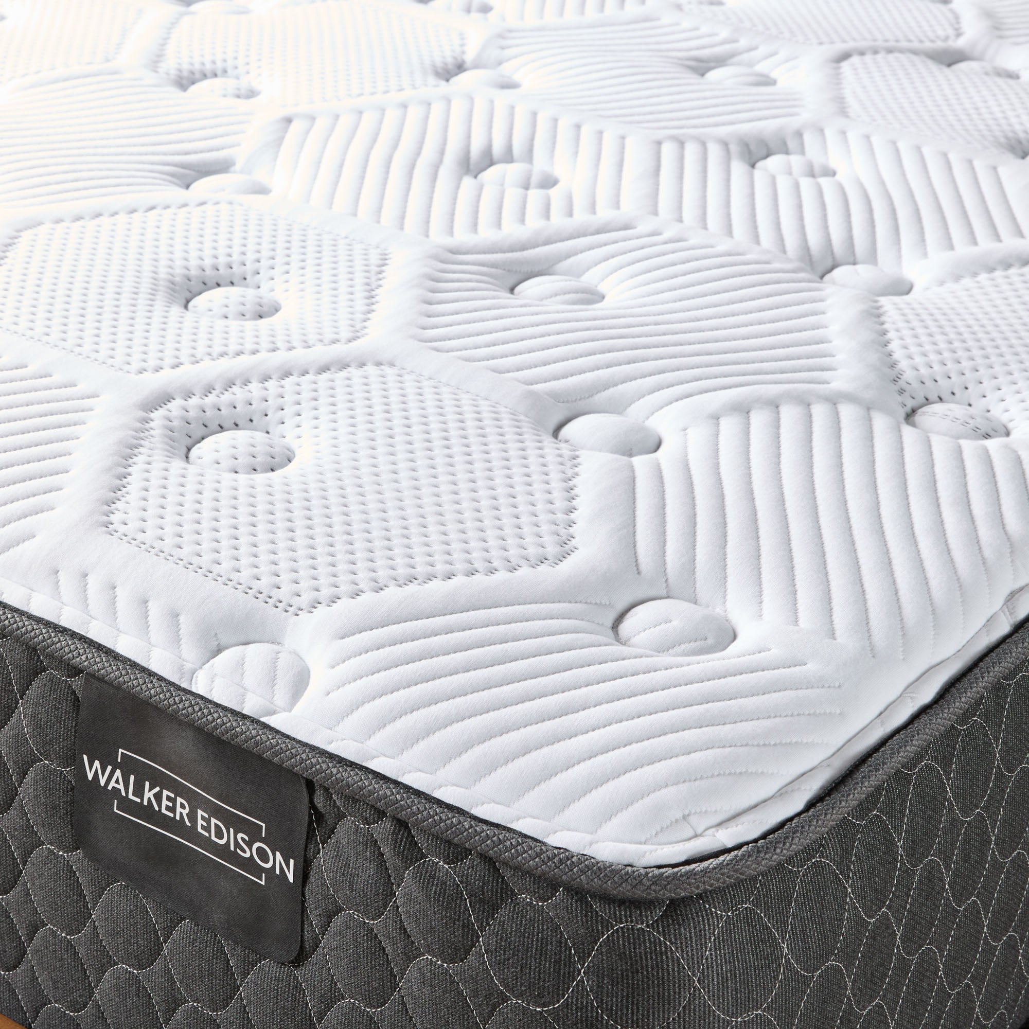 Essential WE Original Plush Mattress