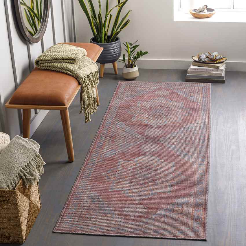 Middlebury Traditional Washable Rug, Pale Red