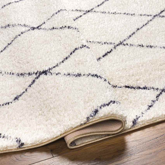 Konstantina Modern Washable Rug, Cream/Black