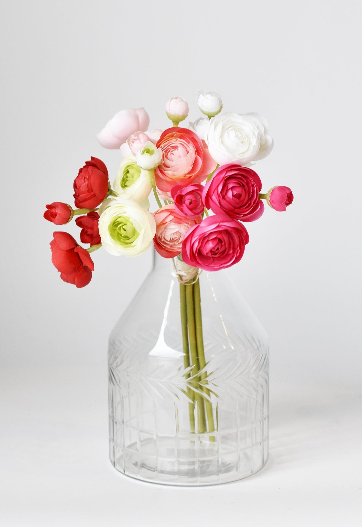 Ranunculus Bundle, 10", Valentine's