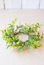 Load image into Gallery viewer, 9&quot; Faux Variegated Boxwood Candle Ring
