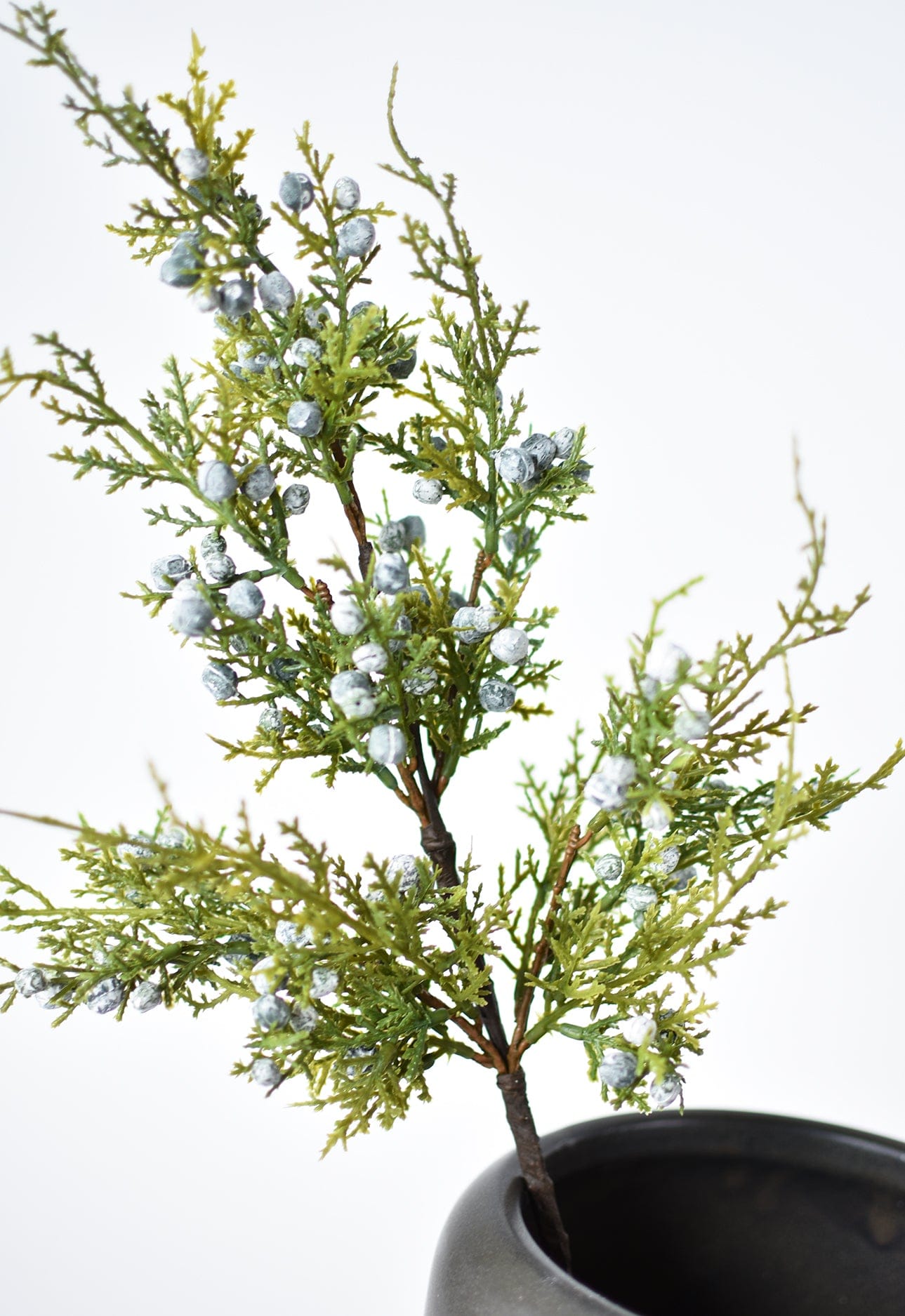 Juniper Berry Greenery Stem, 18"