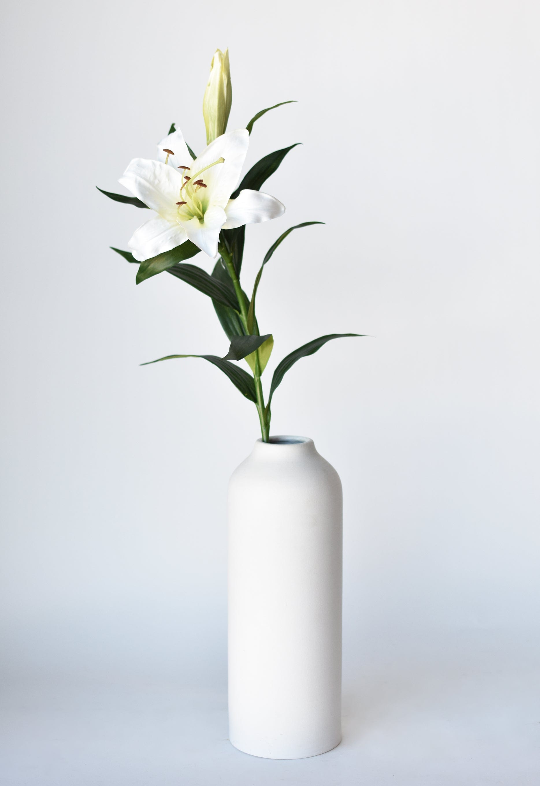 Lily Stem, 35", White