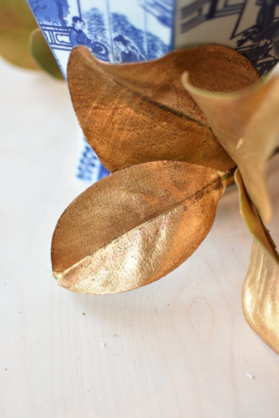 Metallic Magnolia Leaf Stem, 11", Gold