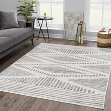 Load image into Gallery viewer, Tigrisis Ivory 2327 Area Rug
