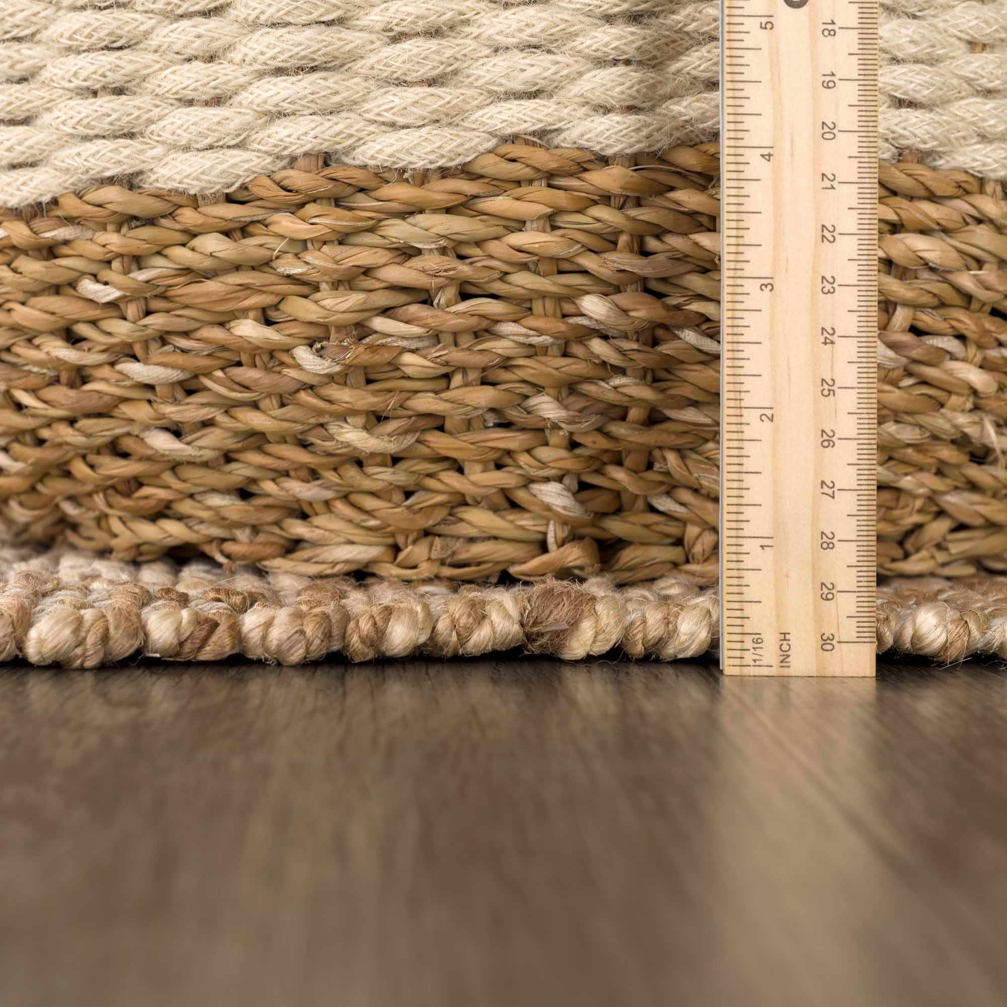 Ionut Checkered Jute Rug