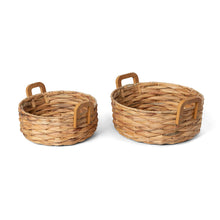 Load image into Gallery viewer, Woven Water Hyacinth Round Serving Basket
