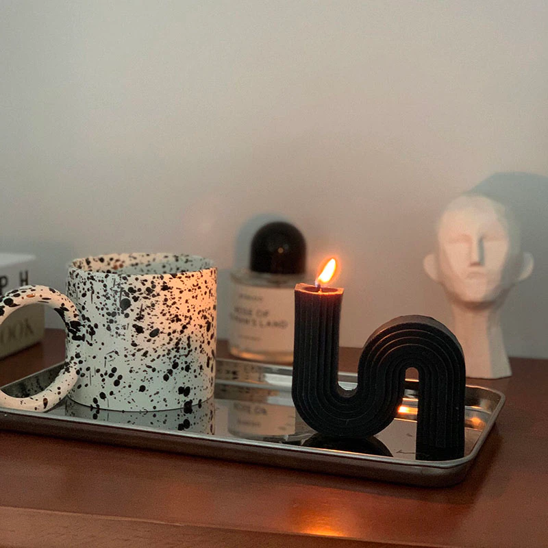 S-Shaped Candle