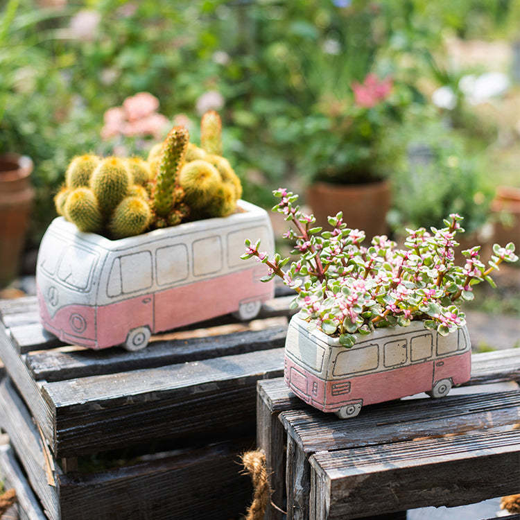 Desktop Bus Planter