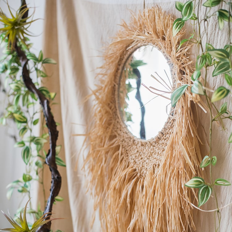 Handcraft Grass Hanging Round Mirror