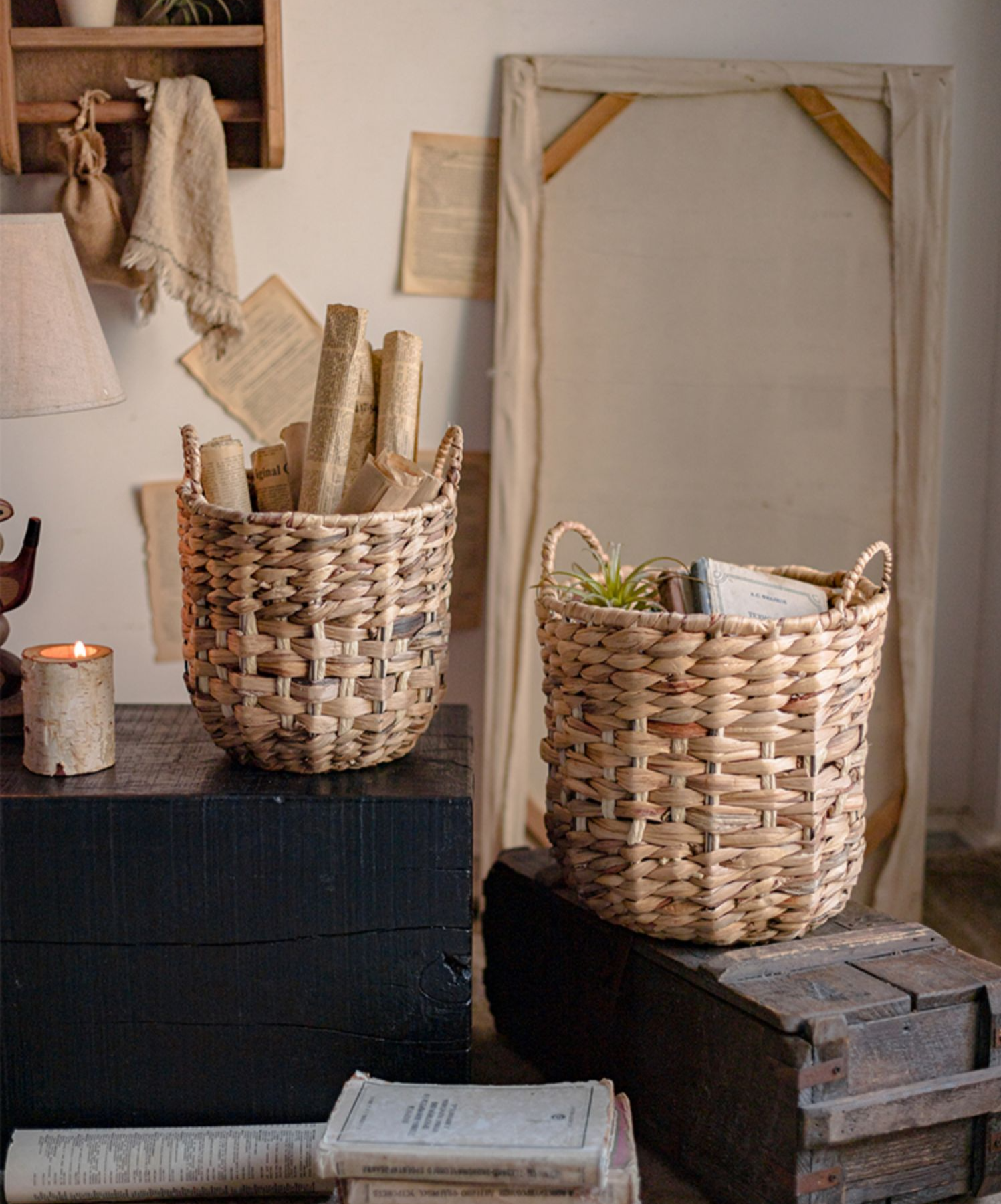 Natural Straw Round Basket with Handles