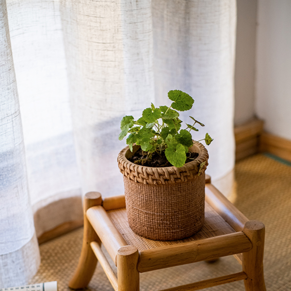 Straw Looking Concrete Planter