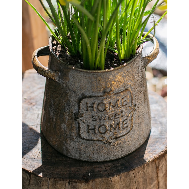 Restoration Sweet Home Flowerpot