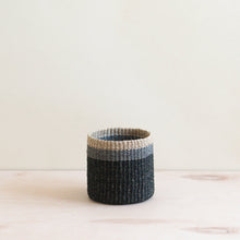 Load image into Gallery viewer, Black Tabletop Mini Basket
