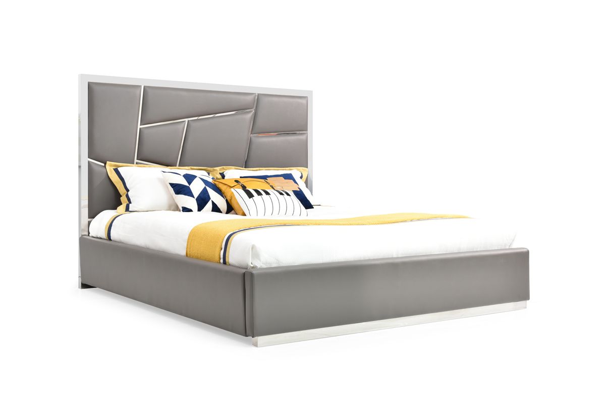 Eastern King Modrest Chrysler Modern Grey Bedroom Set
