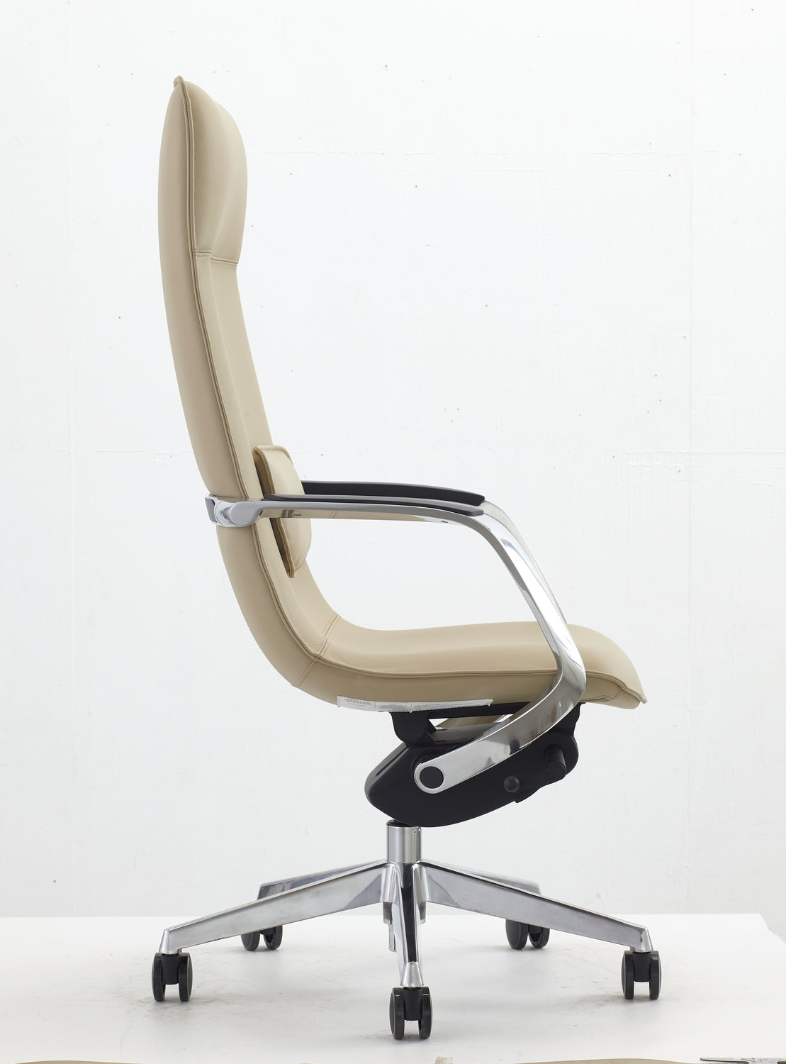 Modrest - Nadella Modern Beige High Back Executive Office Chair