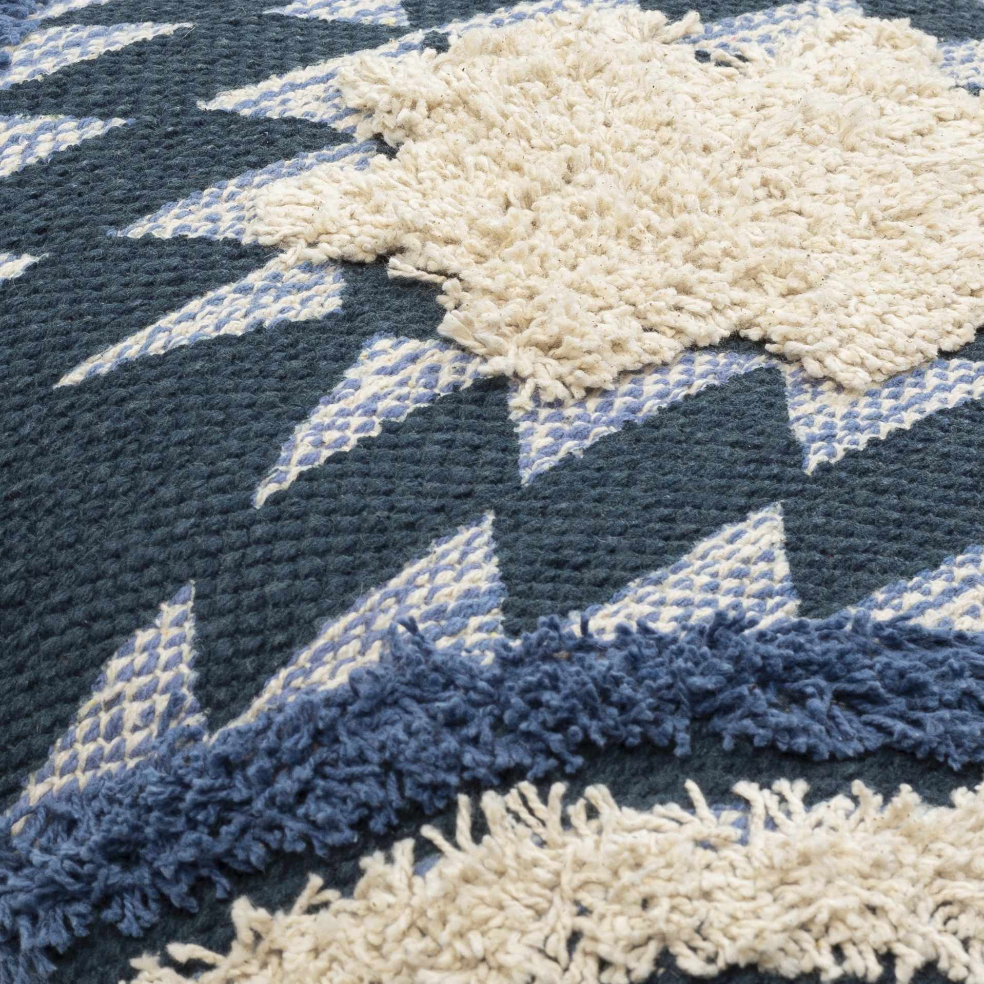 Shepardsville Kilim Geometric Throw Pillow, Navy