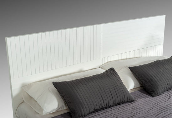 Full Nova Domus Valencia Contemporary White Bedroom Set