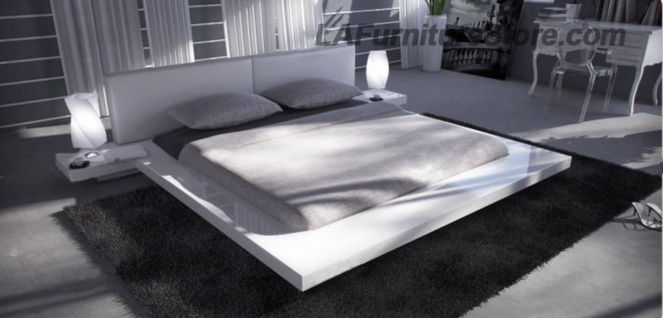 Queen Opal White Gloss Japanese Style Platform Bed with Nightstands
