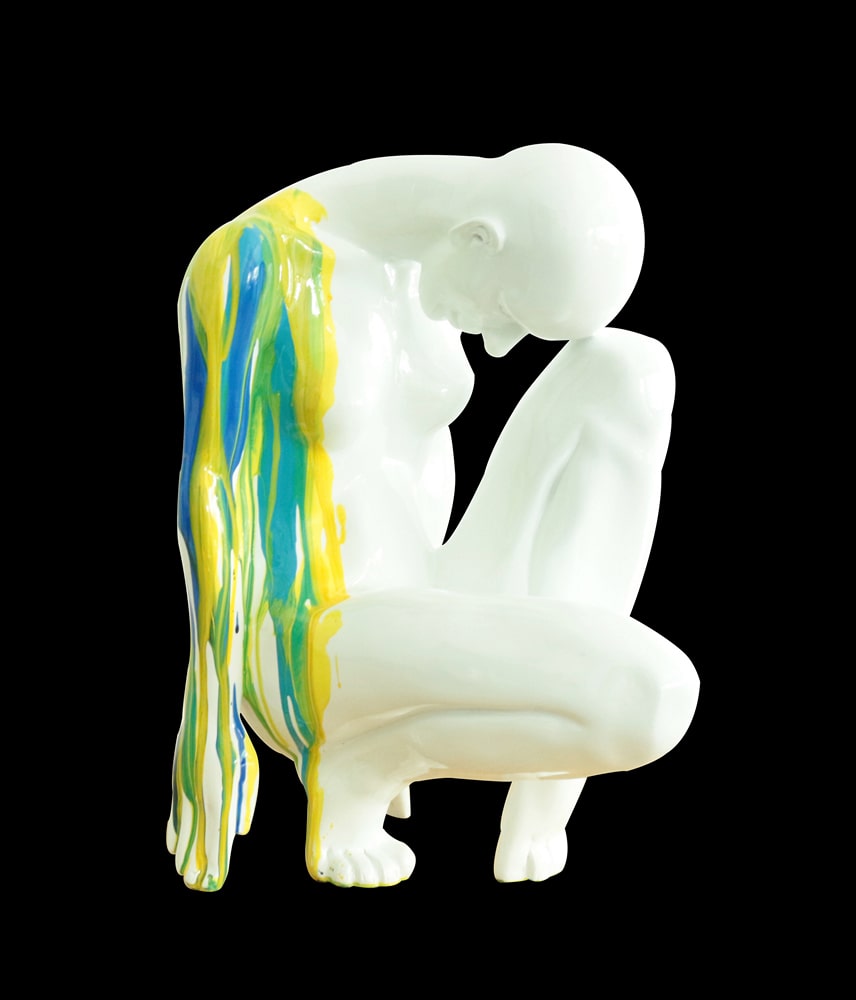 Modrest Modern Colorful Kneeling Sculpture