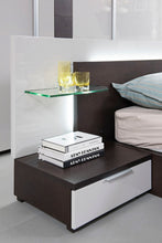 Load image into Gallery viewer, Modrest Gamma Contemporary Brown Oak Bed with Storage
