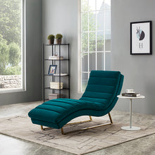 Load image into Gallery viewer, Divani Casa Auburn Modern Green Velvet Lounge Chaise
