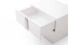 Load image into Gallery viewer, Modrest Token - Modern White &amp; Stainless Steel Bedroom Set
