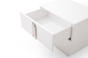Modrest Token - Modern White & Stainless Steel Bedroom Set